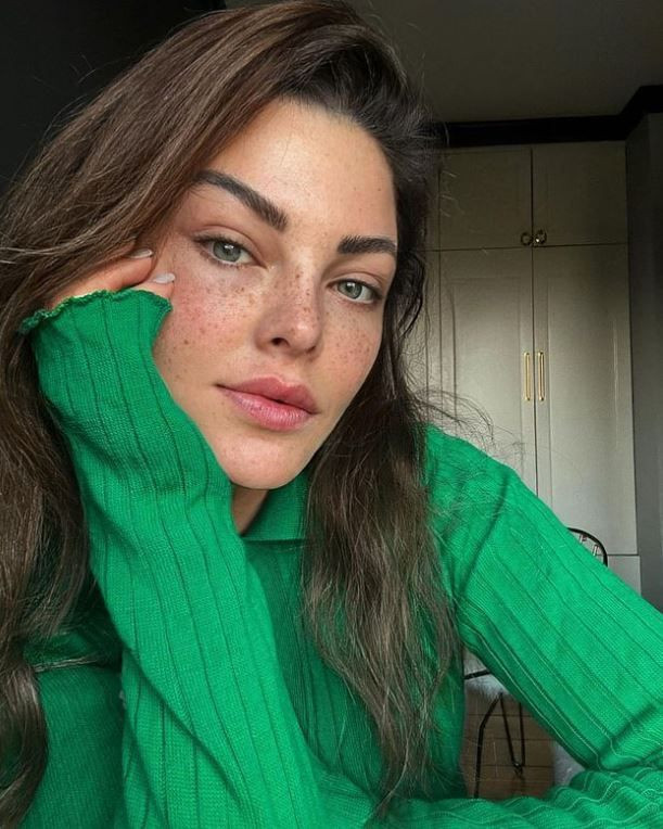 'Gelinim Olur Musun' Sinem Umaş'ın 'Romeo' kavgası! Sinem Umaş kavgaların kadını oldu - Resim: 4