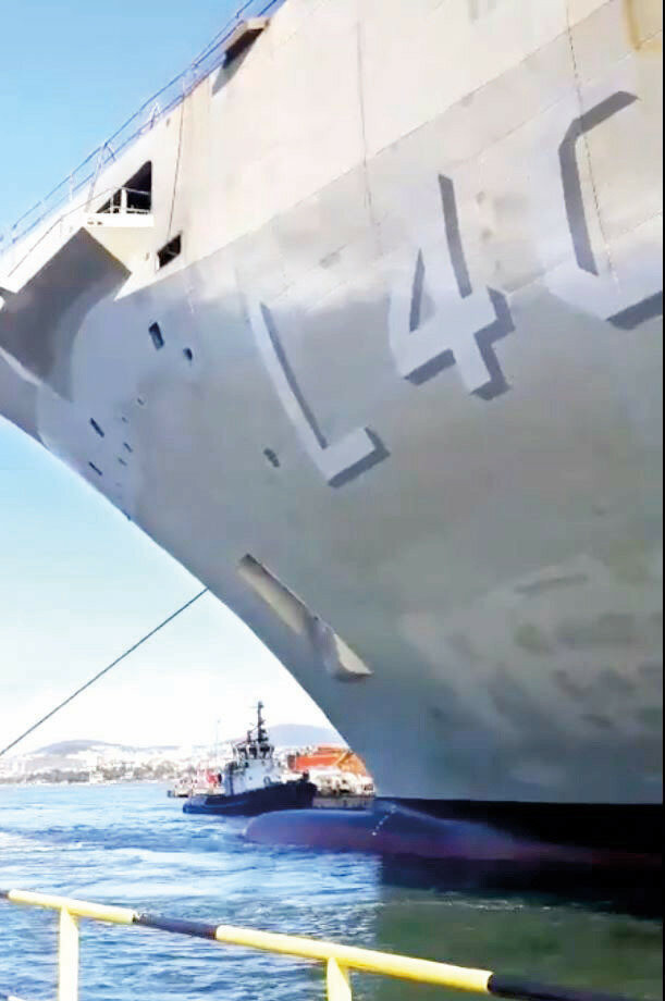 Türkiye'nin ilk milli uçak gemisi TCG Anadolu denize indi heyecanlandıran anlar - Resim: 1