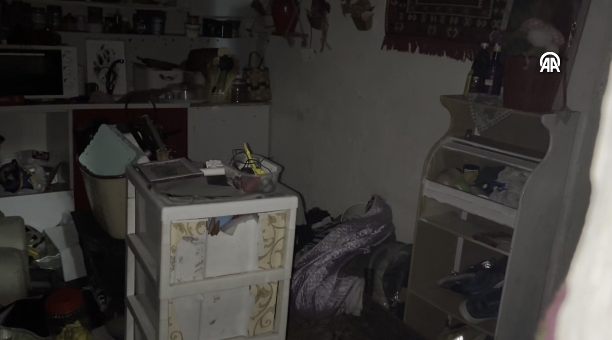 Fatih'te kadın cinayeti! Ayaklarını bağladığı eşini döverek öldüren Cezayir uyruklu zanlı tutuklandı - Resim: 1