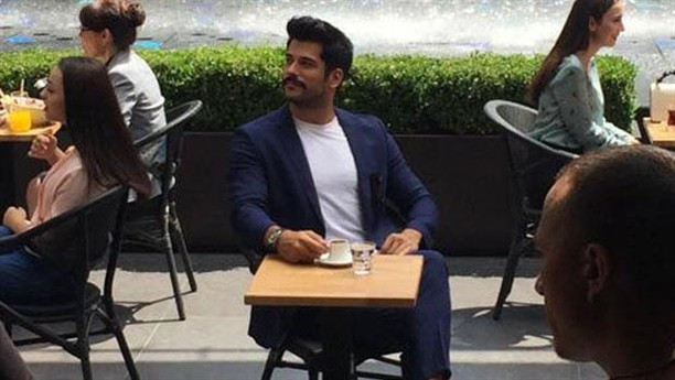 Burak Özçivit 5 milyonluk reklama evet dedi - Resim: 4