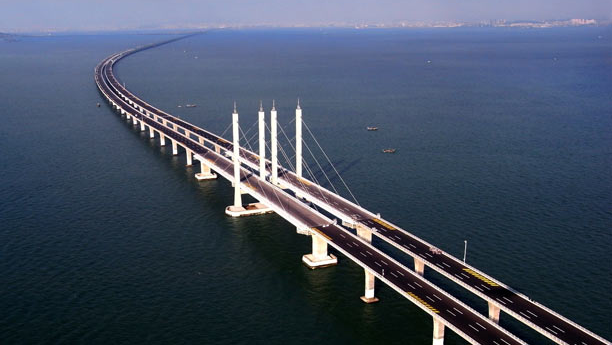 Dünyanın en uzun köprüsü açıldı - Resim: 2