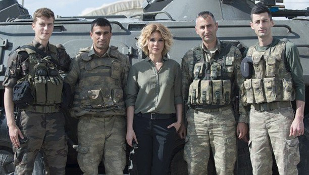 Gülben Ergen Nusaybin'de! İşte o kareler... - Resim: 1