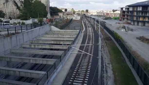 İstanbullular dikkat! Marmaray seferleri çift yönlü olarak durduruldu - Resim: 0
