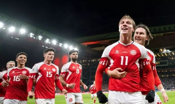UEFA acımadı, cezayı kesti! İşte EURO 2024'te taraftarlar yüzünden ceza yiyen takımlar - Resim: 11