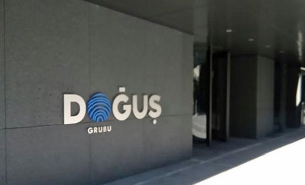 Sıra Star TV'de mi masaya oturuldu o da satılıyor! - Resim: 1