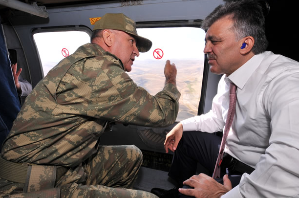 Gül'ün elindeki poşetin sırrı çözüldü - Resim: 2