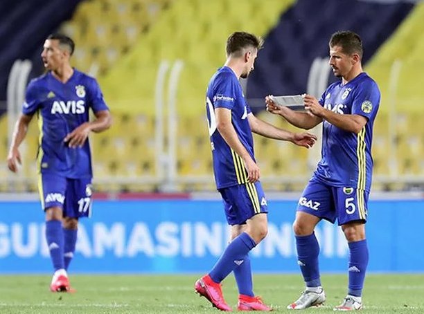 Fenerbahçe'de Ali Koç üç kez evine gitti Ömer Faruk Beyaz ikna olmadı - Resim: 2