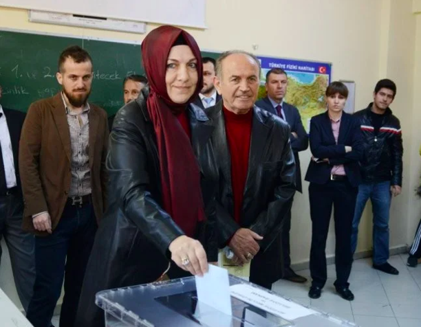 Kadir Topbaş'ın çocukları kaç tane damadı kimdir? - Resim: 0