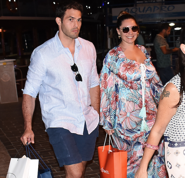 Ünlü model Kelly Brook Türkiye'den sevgisilinin çıplak fotoğrafını paylaştı - Resim: 1