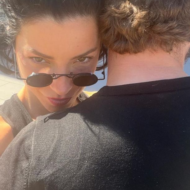 Merve Boluğur çok hızlı çıktı! Sevgilisi Mert Aydın ile evlenecekleri haberi ortalığın altını üstüne getirdi! - Resim: 3