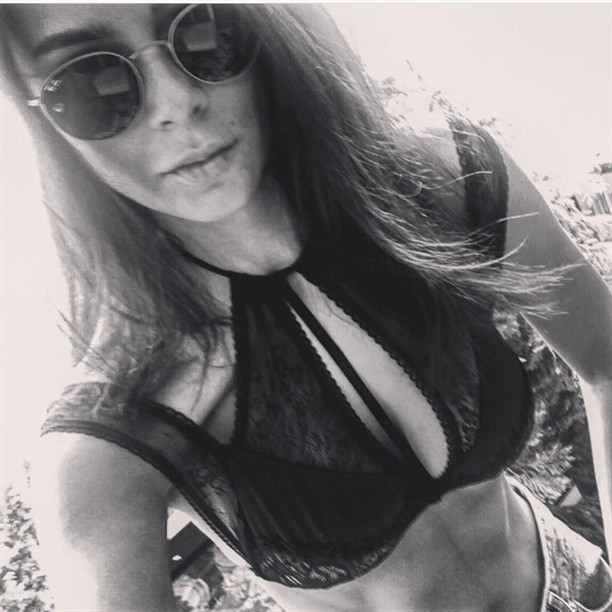 Ünlü güzellerin tatil paylaşımları - Resim: 2