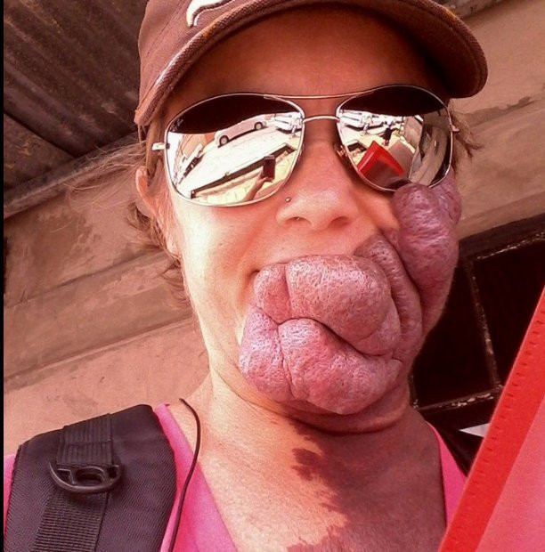 Onu yolda görenler çığlık atıp sağa sola kaçışıyor! - Resim: 3