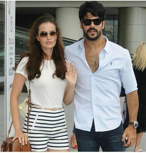 Burak Özçivit Fahriye Evcen'in düğününe katılmayı reddettiler şok! - Resim: 4