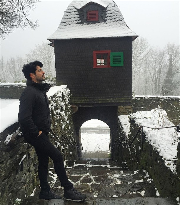 Burak Özçivit, Almanya'da kız isteyecek - Resim: 3