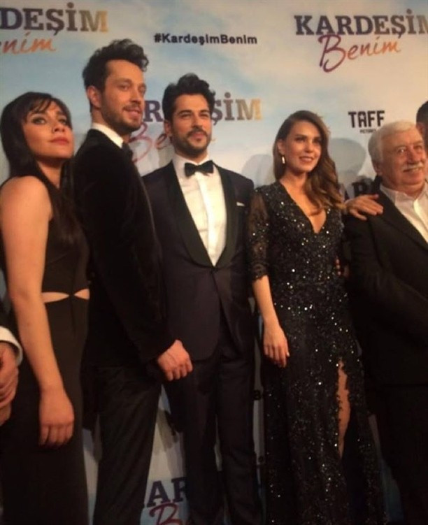 Kardeşim Benim filminin galası yapıldı! Ünlüler akın etti - Resim: 4