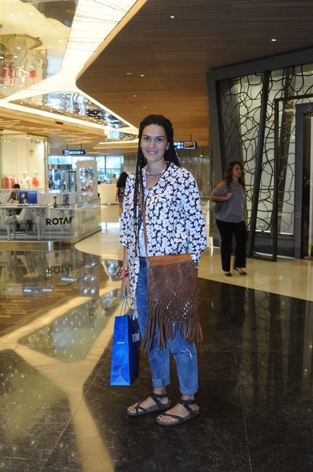 Bergüzar Korel imaj değiştirdi - Resim: 1