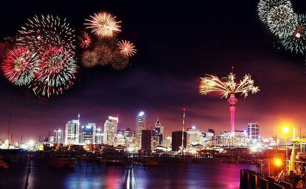  Yeni yıla ilk onlar girdi! Büyük coşku - Resim: 1