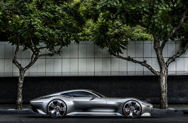 Mercedes bombayı patlattı - Resim: 4