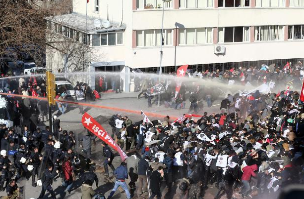 Ankara'daki protesto dünya basınında - Resim: 2