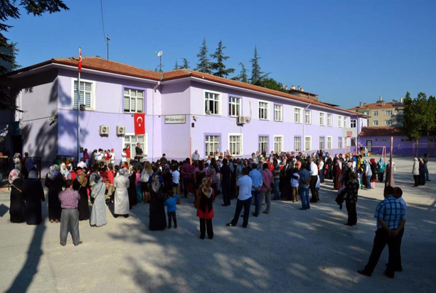 İlk ders zili çaldı - Resim: 1