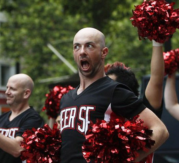 Gay sporcular birbirleri ile yarıştılar - Resim: 2