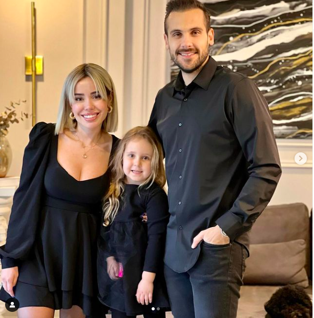 Bebeğin cinsiyeti de ismi de belli!  Bakın Ümit Erdim'in kızı Ses'in kardeşinin adı ne olacak - Resim: 1