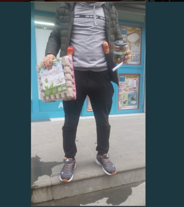 Poşete para vermek istemeyenler ilginç görüntülere neden oldu - Resim: 4