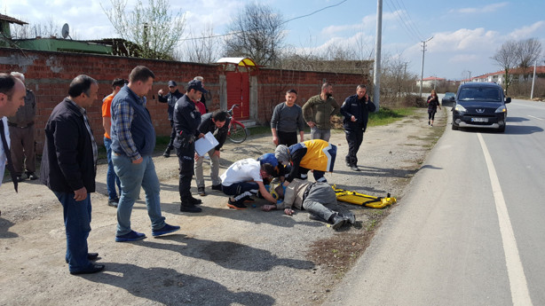 Düzce'de tek niyeti bisiklete binmekti otomobil çarptı - Resim: 1