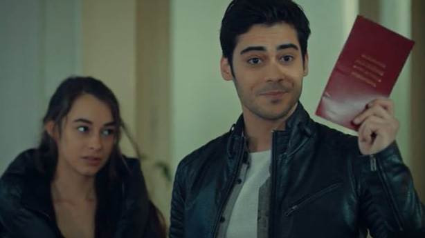 İstanbullu Gelin'e 3 isim veda ediyor - Resim: 4