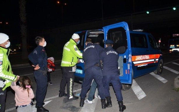 Antalya'da kaza yapan anne polisi öyle bir şeyle tehdit etti ki şok olacaksınız - Resim: 3