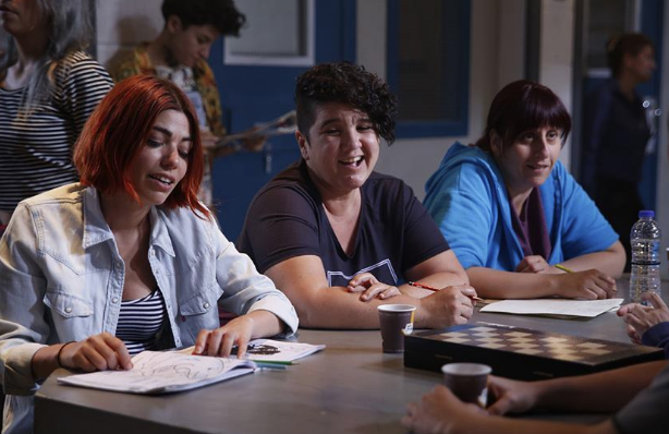 Star Tv'nin Avlu dizisinde şok ayrılık! Sevilen oyuncu diziye veda ediyor - Resim: 2