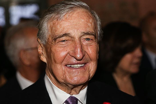 Rahmi Koç'un sözleri konuşuluyor: "600 vekil çok 200 yeter!" - Resim: 1