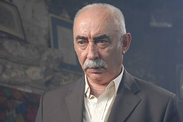 Sinemanın efsane ismi Şener Şen'in mazisinden işportacılık ve pazarcılık çıktı - Resim: 1