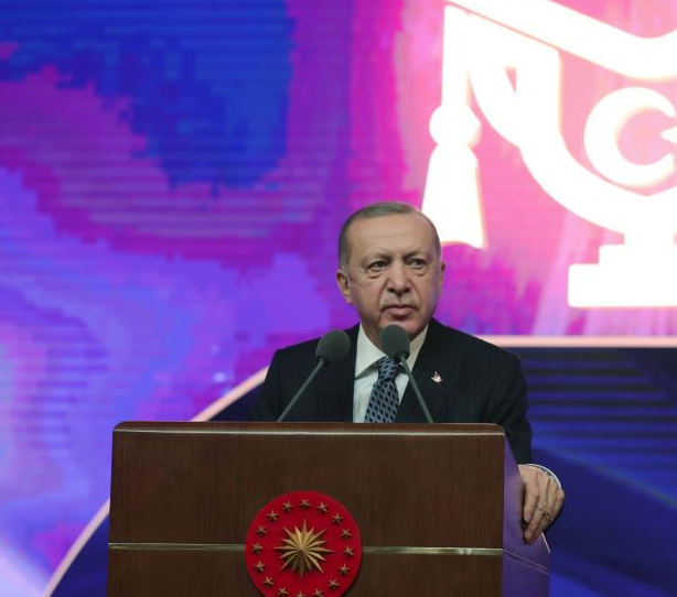 Selen Gülel'in Cumhurbaşkanı Erdoğan'a yaptığı sürpriz fotoğrafın detayları ortaya çıktı; O hayal gerçek oldu - Resim: 1