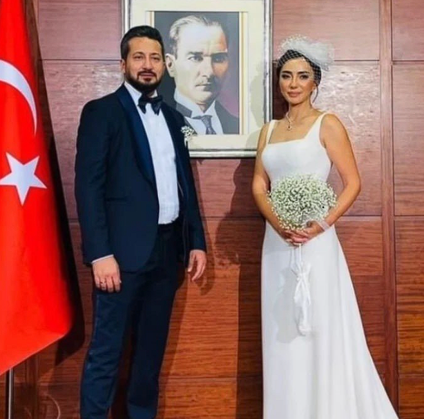 Ünlü şarkıcı Öykü Gürman, Fatih İçmeli ile evlendi! - Resim: 3