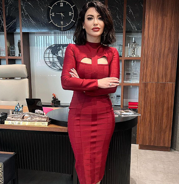 "Eşim beni eskortla aldatıyor" diyen fenomen Neslim Güngen'e kan donduran tehdit! "Boğazını keserim" - Resim: 3