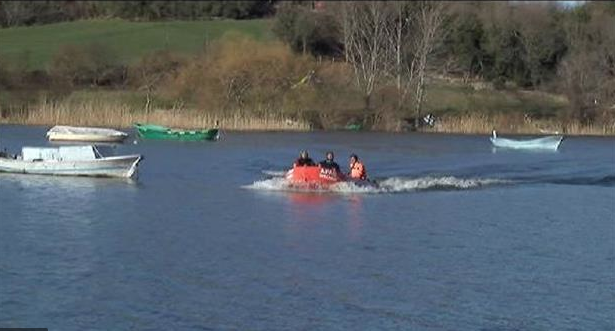 Terkos Gölü'nde kayıp iki kişinin cesedi sudan çıkarıldı - Resim: 3