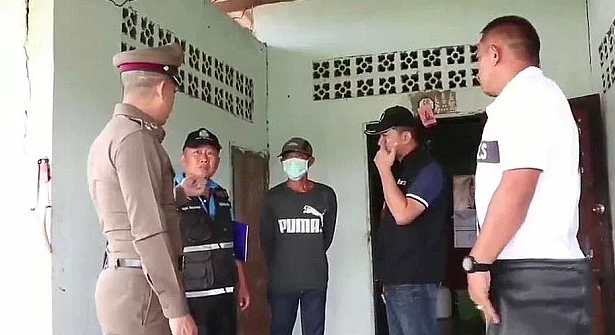 Dışarı çıktı eve geldiğinde arkadaşı ve karısını yakaladı ve... - Resim: 3