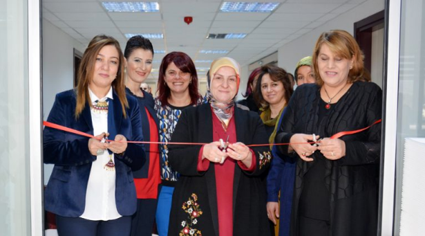 Naci Ağbal eşi Mehtap Ağbal kimdir mesleği nedir? - Resim: 0