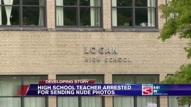 Öğrencilerine çıplak fotoğraflarını attı rezalet böyle sonuçlandı - Resim: 3