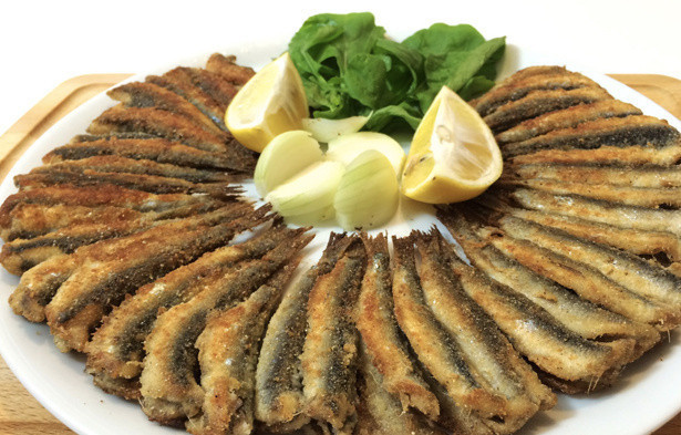 Şimdi tam zamanı fırında çıtır çıtır şip şak hamsi tarifine bakın! Akşam sofranıza hazır - Resim: 1