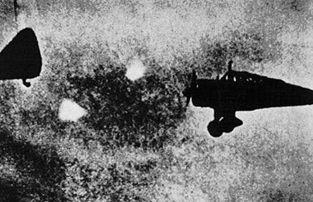 90 yıllık UFO görüntüleri şaşırtıyor - Resim: 4