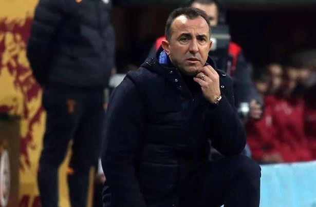 Süper Lig'de bir hoca daha istifa etti - Resim: 0