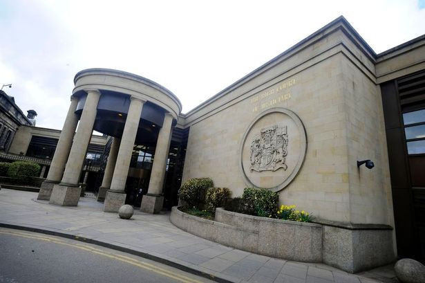 Genç kadına tecavüz etti elini kolunu sallayarak çıktı nedeni ise şok - Resim: 1