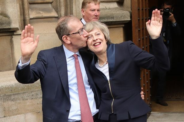 Theresa May ile eşi Philip May'in büyük aşkı öyle biri tanıştırmış ki... - Resim: 4