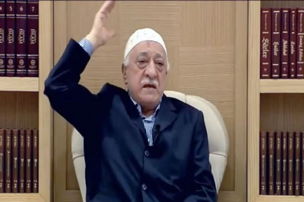 Ekrem Dumanlı: Ya adam gibi gider ya da... - Resim: 2