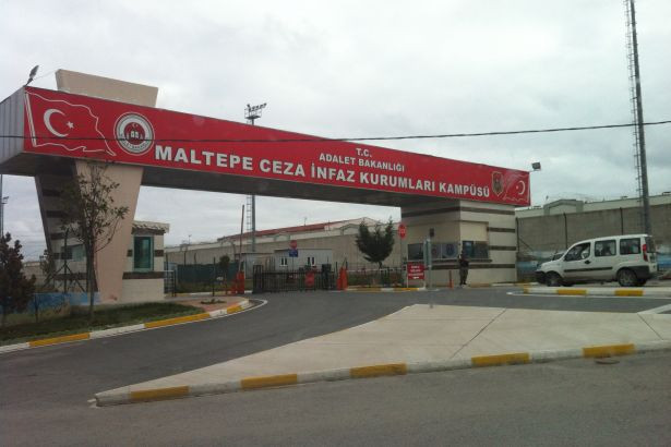 Enis Berberoğlu'nun koğuşunda hangi poster asılı? Başka neler var? - Resim: 3