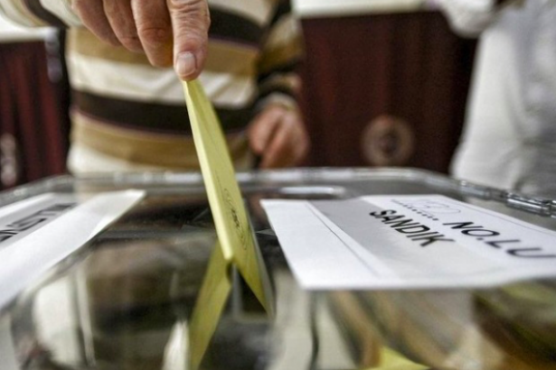 15 ilin anket sonuçlarını EMAX Araştırma açıkladı Diyarbakır, Elazığ, Erzincan, Mardin... - Resim: 4