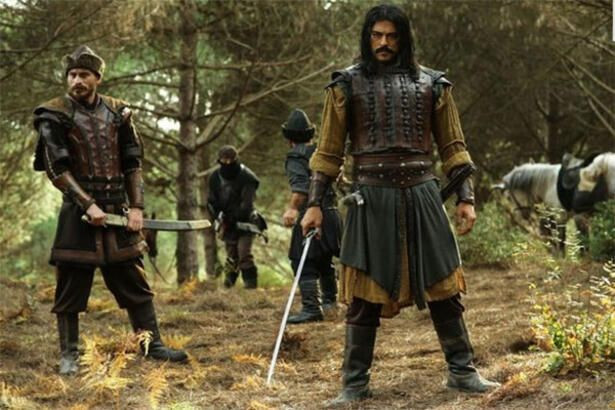 Zümrüdüanka dizisinden Kuruluş Osman'a flaş transfer! Kadroya dahil oldu - Resim: 2