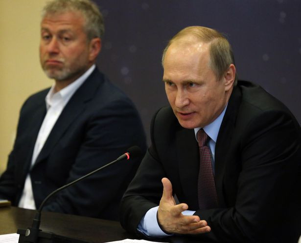Beş parasız yetimken Putin’i Rusya'nın başına getirdi! Kremlin’de dairesi bile var: Dünya Abramovich'i konuşuyor - Resim: 3